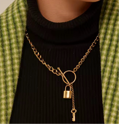 SOLACE LOCK NECKLACE