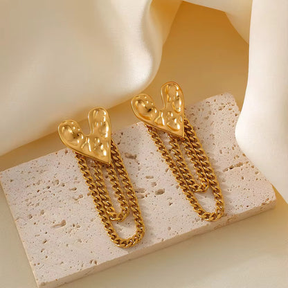 LUXE HEART CHAIN EARRINGS