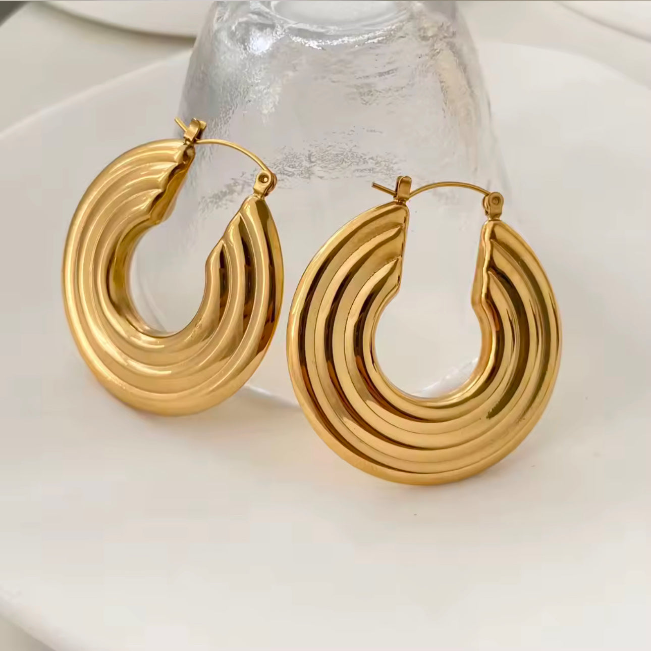 SOLARA HOOPS