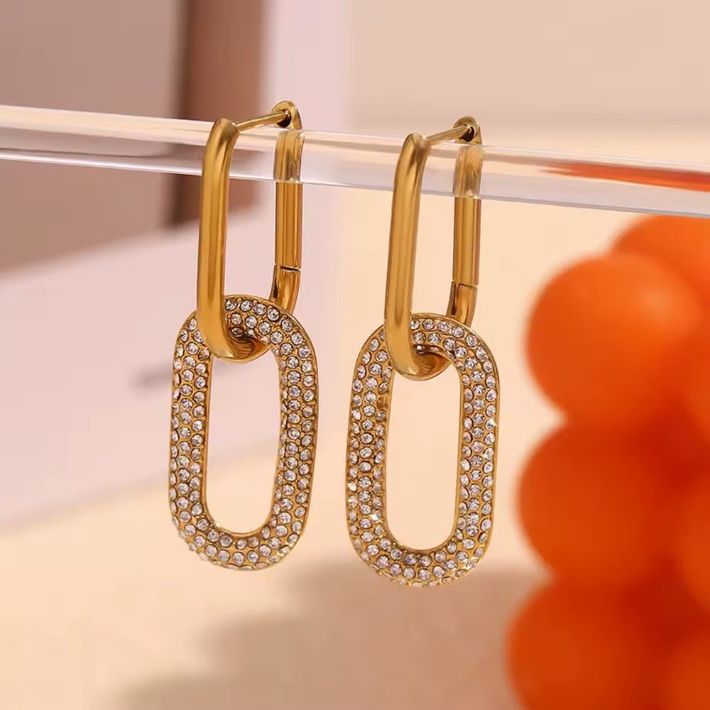 CRYSTAL LINK DROP EARRINGS