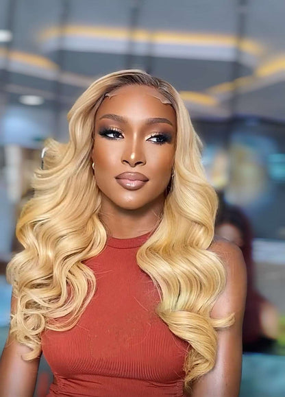 FAB BEIGE BLONDE LUXURY LACE WIG