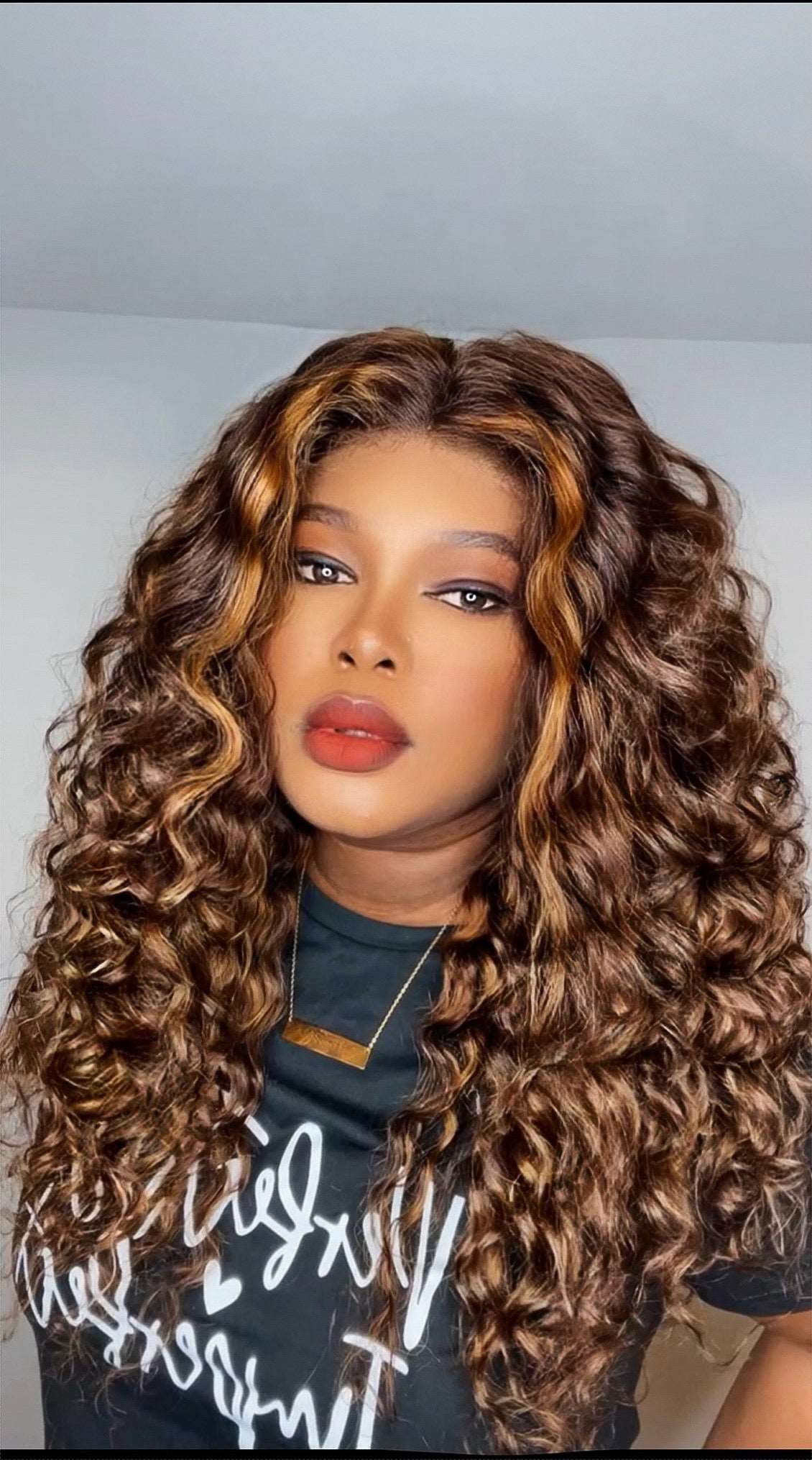 FAB HONEY HIGHLIGHTS DEEP WAVE LUXURY HD LACE WIG